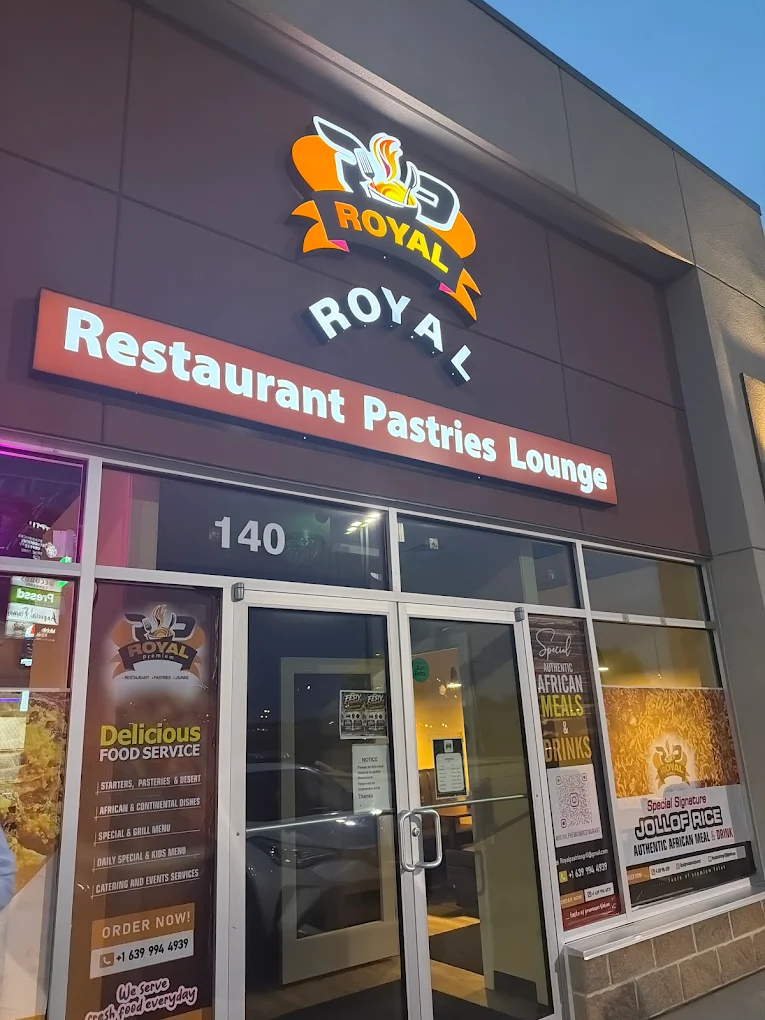 Storefront entrance of Royal Premium Restaurant at 140-3020 Preston Ave S in Saskatoon, SK